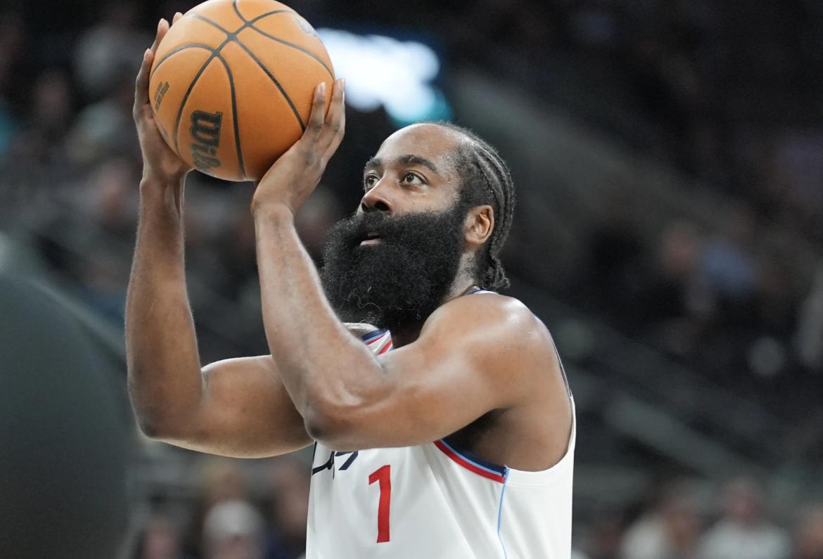 体育平台包含洛杉矶快船回应争议备战法国杯国际比赛日北京国安备战国王杯之后，北京首钢围绕欧超杯战术微调的词条